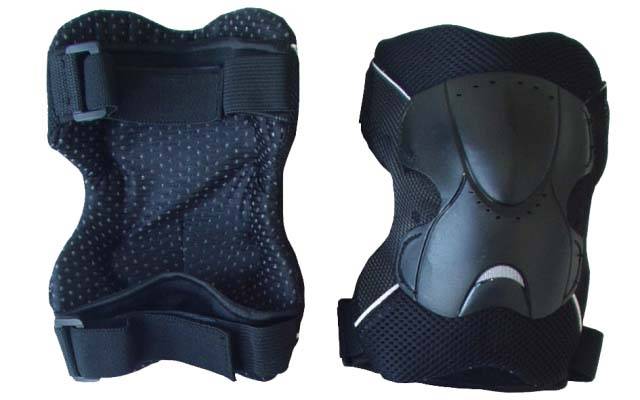 Obrázek k výrobku 23133 - ACRA Protector Chrániče kolen nebo loktů velikost L ACRA Protector Chrániče kolen nebo loktů velikost L
