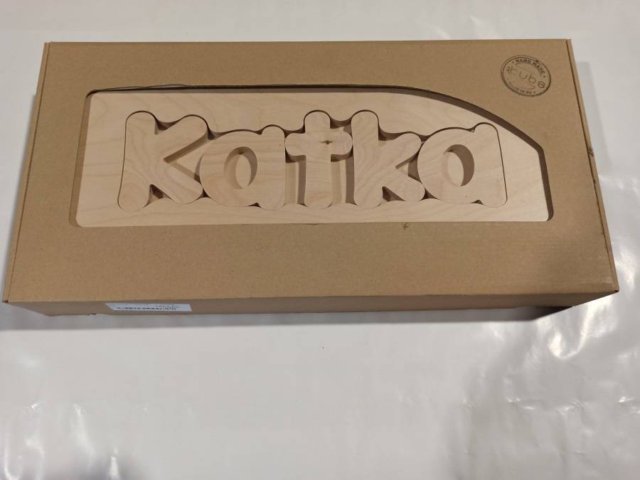 Obrázek k výrobku 49335 - Dřevěná stolička CUBS se JMÉNEM KATKA .