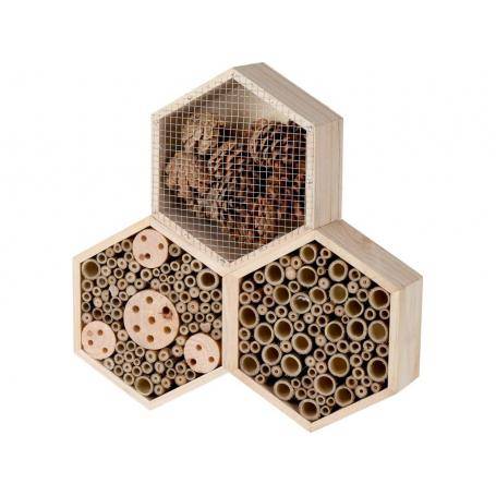 Obrázek k výrobku 71789 - Hmyzí hotel HEXAGON dřevěný 35 x 35 x 7,5 cm