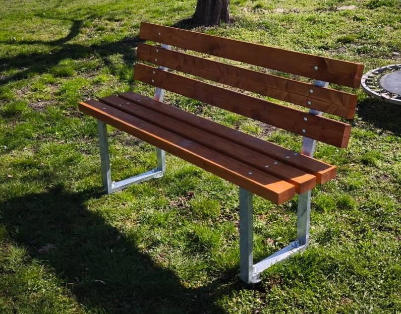 Obrázek k výrobku 17295 - LAVIČKA S OPĚRADLEM Monkey´s .