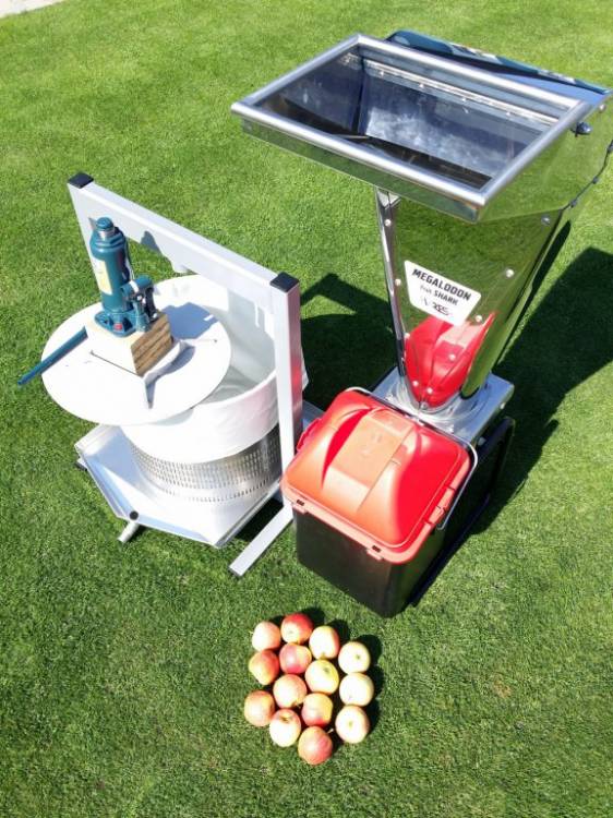 Obrázek k výrobku 67414 - Lis na ovoce 50L/5t NEREZ PROFI + Fruit SHARK 2,5kW MEGALODON VÝHODNÁ SADA