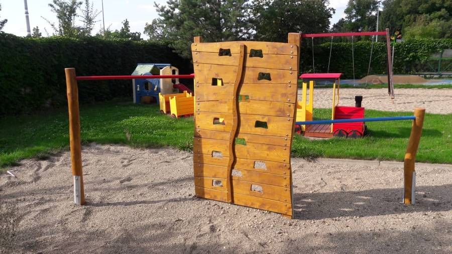 Obrázek k výrobku 34698 - ŠPLHACÍ SESTAVA Monkey´s Fairway 55 z akátu .