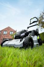 Obrázek k výrobku 78494 - AKU sekačka EGO s pojezdem LM1702E-SP - sada