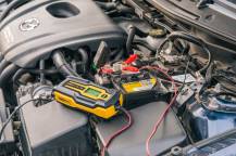 Obrázek k výrobku 71446 - Automatická nabíječka baterií 70W / 4A / 120Ah