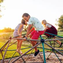 Obrázek k výrobku 72604 - dětská prolézačka LIFETIME GEODOME 90612 s plachtou