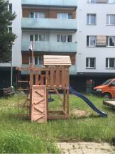 Obrázek k výrobku 78600 - Dětské hřiště Monkey´s Home Malý pirát MAD s červenou skluzavkou Dětské hřiště Monkey´s Home Malý pirát MAD s červenou skluzavkou