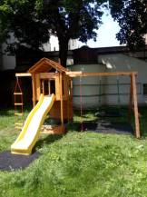 Obrázek k výrobku 82515 - Dětské hřiště Monkey´s Home Malý pirát SAM se zelenou skluzavkou Dětské hřiště Monkey´s Home Malý pirát SAM se zelenou skluzavkou