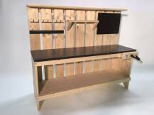 Obrázek k výrobku 49584 - Dětský dřevěný stolek ponk Martin .