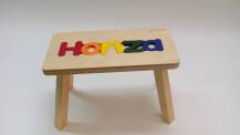 Obrázek k výrobku 31097 - Dřevěná stolička CUBS se JMÉNEM HONZA barevná .