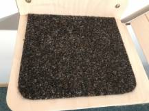 Obrázek k výrobku 54857 - Koberec hnědý pro malou polici 1 ks .