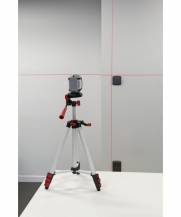 krt706220t1-krizovy-laser-se-stativem