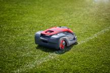 Obrázek k výrobku 82339 - Robotická sekačka CRAMER AiConic 6 RTK