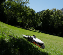 Obrázek k výrobku 91701 - Robotická sekačka Mammotion LUBA 2 AWD 3000X