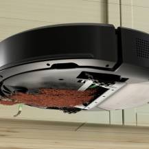 Obrázek k výrobku 93919 - Robotický vysavač a mop Roomba® 105 Combo s AutoEmptyTM Dock (černý)