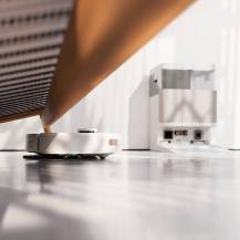 Obrázek k výrobku 93914 - Robotický vysavač a mop Roomba® Plus 405 Combo Robot + dokovací stanice AutoWash™ (bílý)