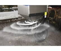 RV 200 Rozmetadlo pro zahradní traktory