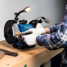 Obrázek k výrobku 26617 - Scheppach bg 200 al - dvoukotoučová bruska s bílým kamenem