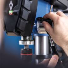 Obrázek k výrobku 93644 - Scheppach TBM 250 Variostojanová vrtačka s křížovým laserem