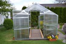 Obrázek k výrobku 72953 - skleník LANITPLAST DOMIK 2,6x4 m PC 6 mm