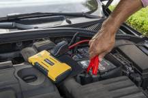 Obrázek k výrobku 76255 - Startovací zdroj JUMP STARTER 3-IN-1 700A/12000MAH/12V