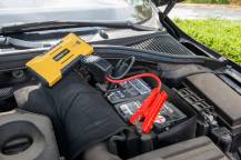 Obrázek k výrobku 76255 - Startovací zdroj JUMP STARTER 3-IN-1 700A/12000MAH/12V