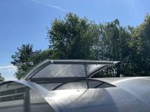 Obrázek k výrobku 93213 - střešní okno pro obloukový skleník LANITPLAST KYKLOP2 s PC 8 mm LG4499