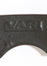 Detail signovaných kypřicích nožů VARI