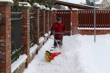 Zametací kartáč CB-1000 při práci