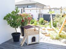 Obrázek k výrobku 81595 - Zateplená bouda pro kočky KERBL TYROL ALPIN 88x57x77cm